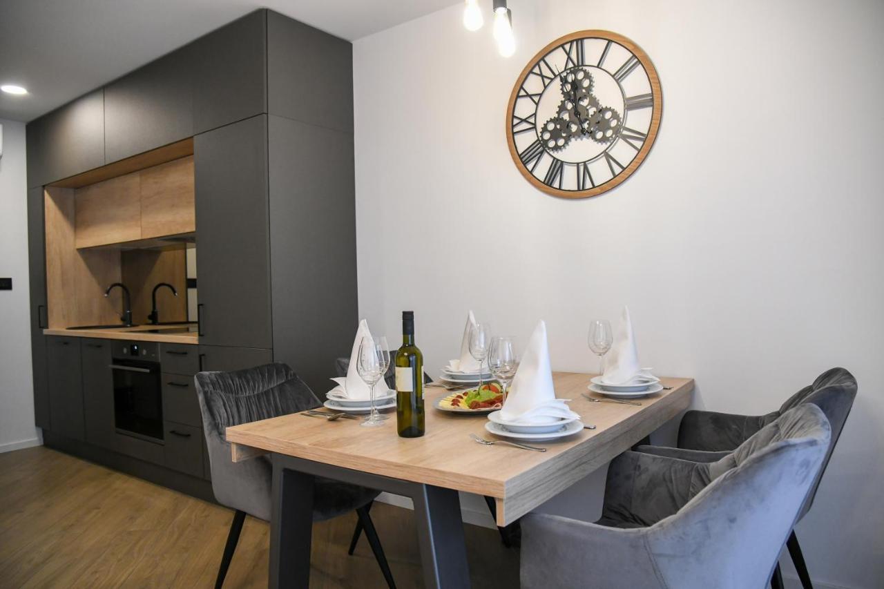 Luxury Apartment Knezovic سيني المظهر الخارجي الصورة