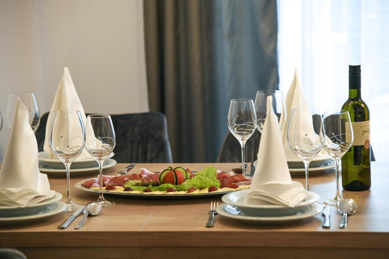 Luxury Apartment Knezovic سيني المظهر الخارجي الصورة