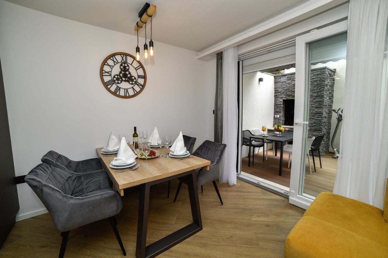 Luxury Apartment Knezovic سيني المظهر الخارجي الصورة